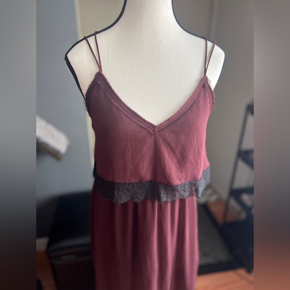 H&M Lace & Chiffon Maxi Dress - Picture 3 of 8